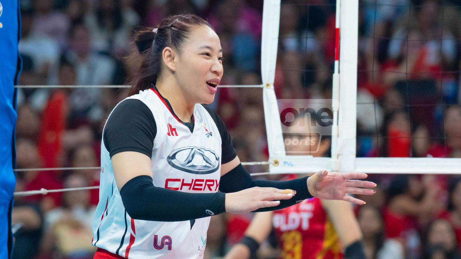 Cess Robles, Chery Tiggo seek to seal PVL Invitational Finals berth vs Kobe Shinwa